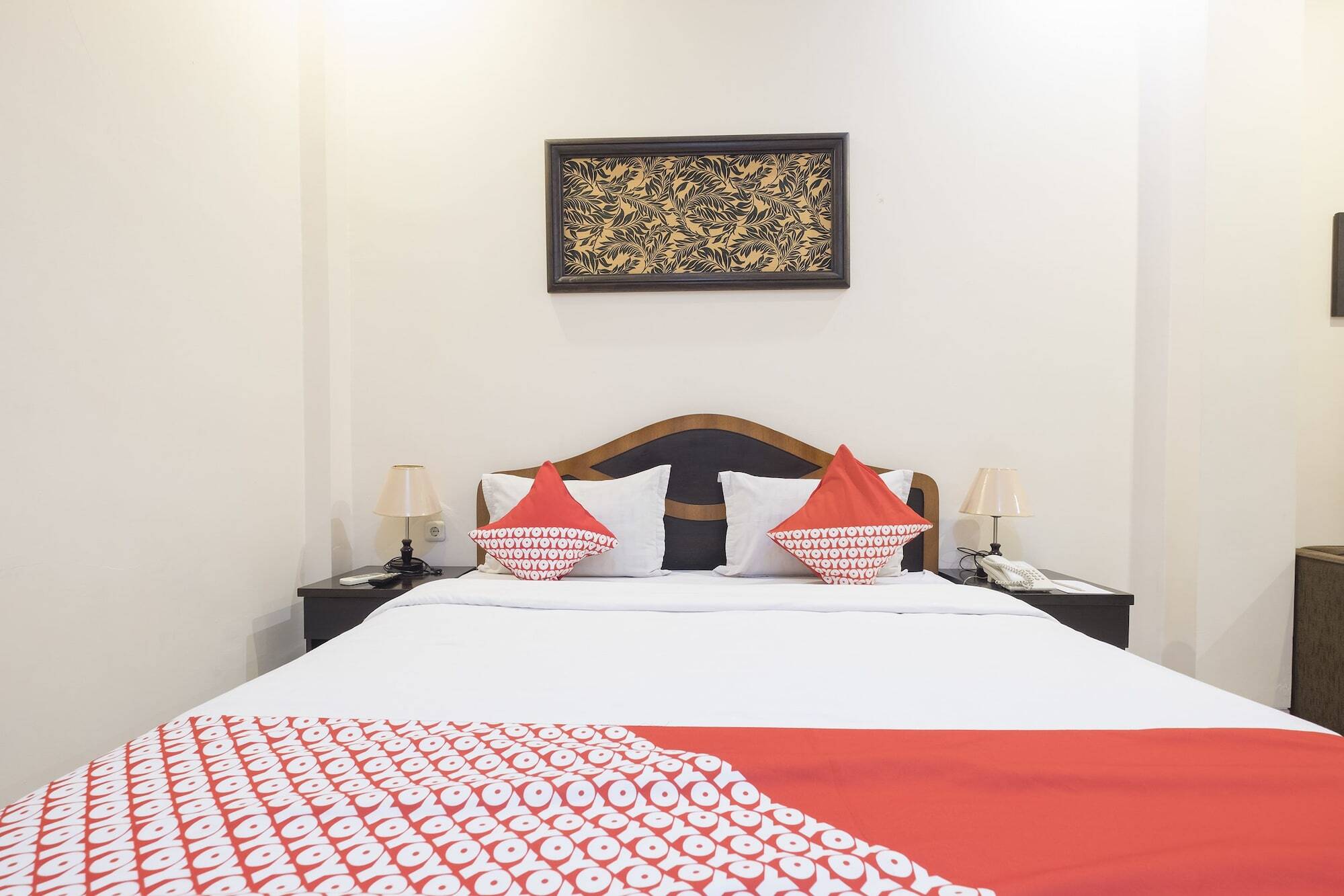 Oyo 424 Asia Hotel マカッサル エクステリア 写真